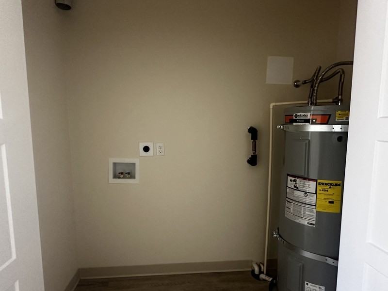 1935 Table Rock Rd #03 - Photo 7 of 11