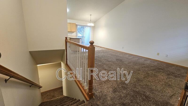 1217 E Chantel Dr - Photo 2 of 24