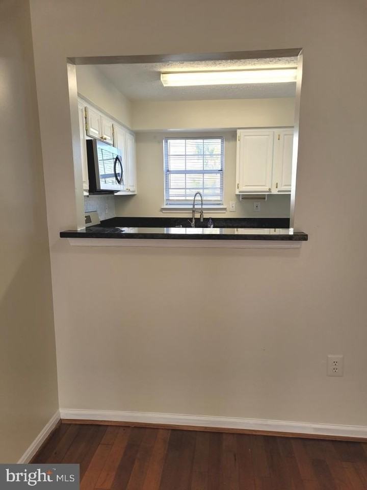 7238 S Ora Ct - Photo 7 of 30