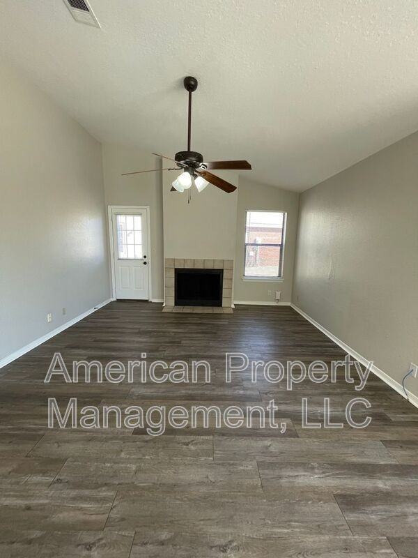 13115 E 44th St - Photo 5 of 30