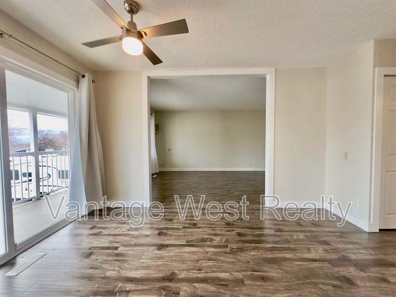 3426 3426 - Photo 4 of 19