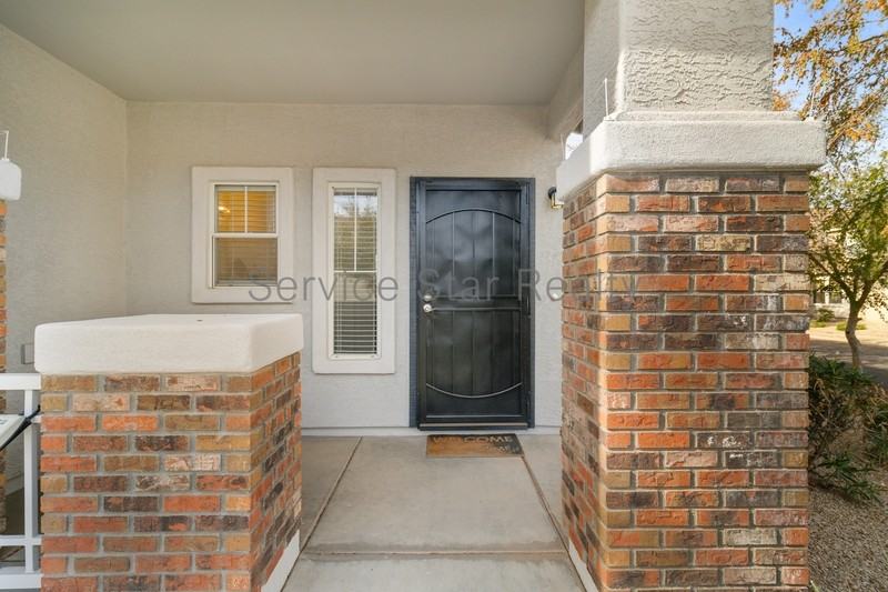 1482 S Longspur Ln - Photo 3 of 25