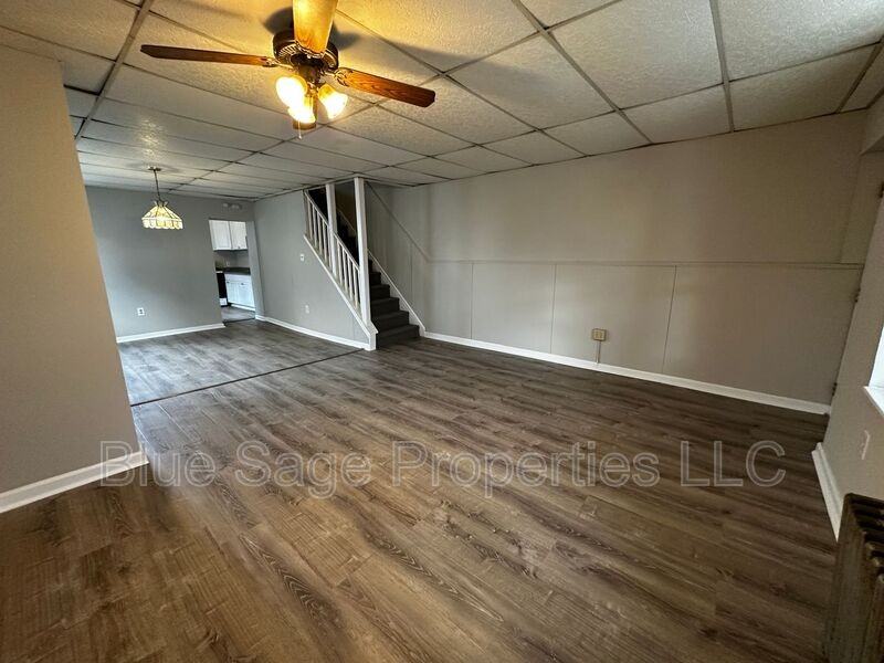 3418 W 3rd St - Photo 3 of 26