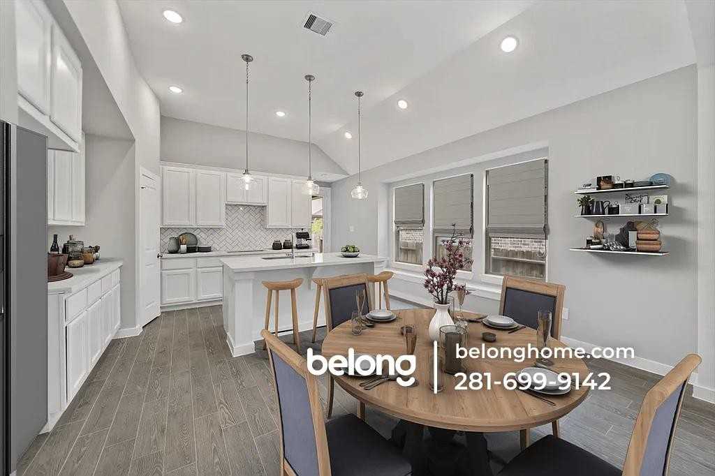 13024 Sapphire Lake Ln - Photo 7 of 14