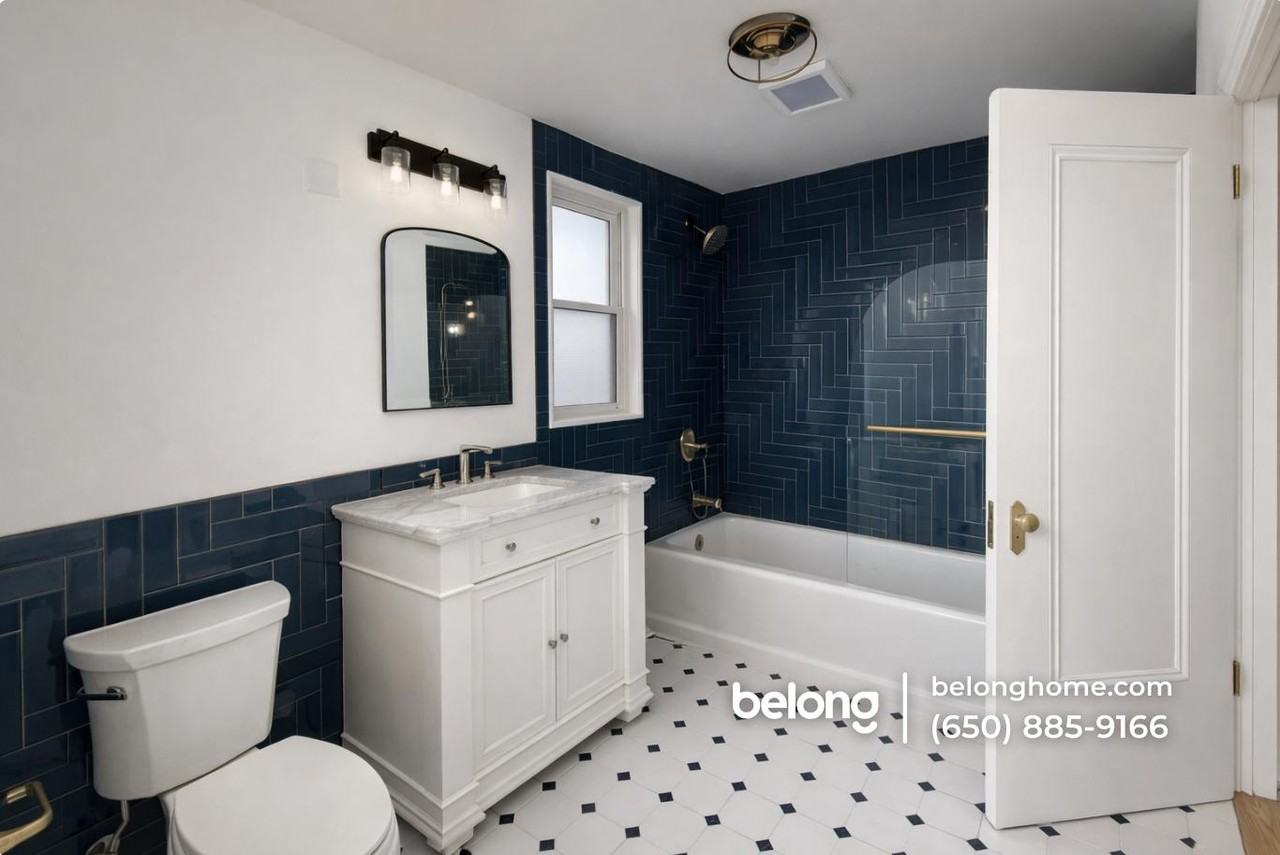 1770 Pacific Ave #304 - Photo 2 of 8