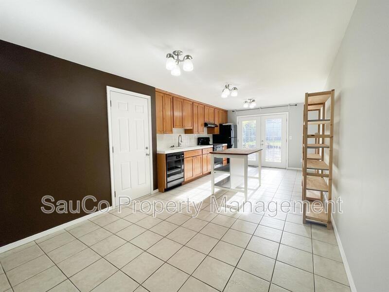 1734 Ne Bryant St - Photo 5 of 19