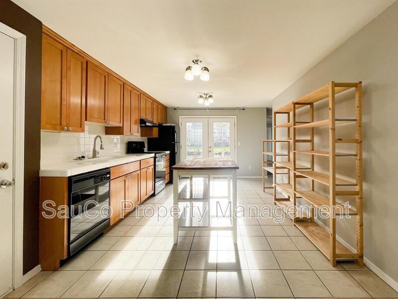 1734 Ne Bryant St - Photo 6 of 19