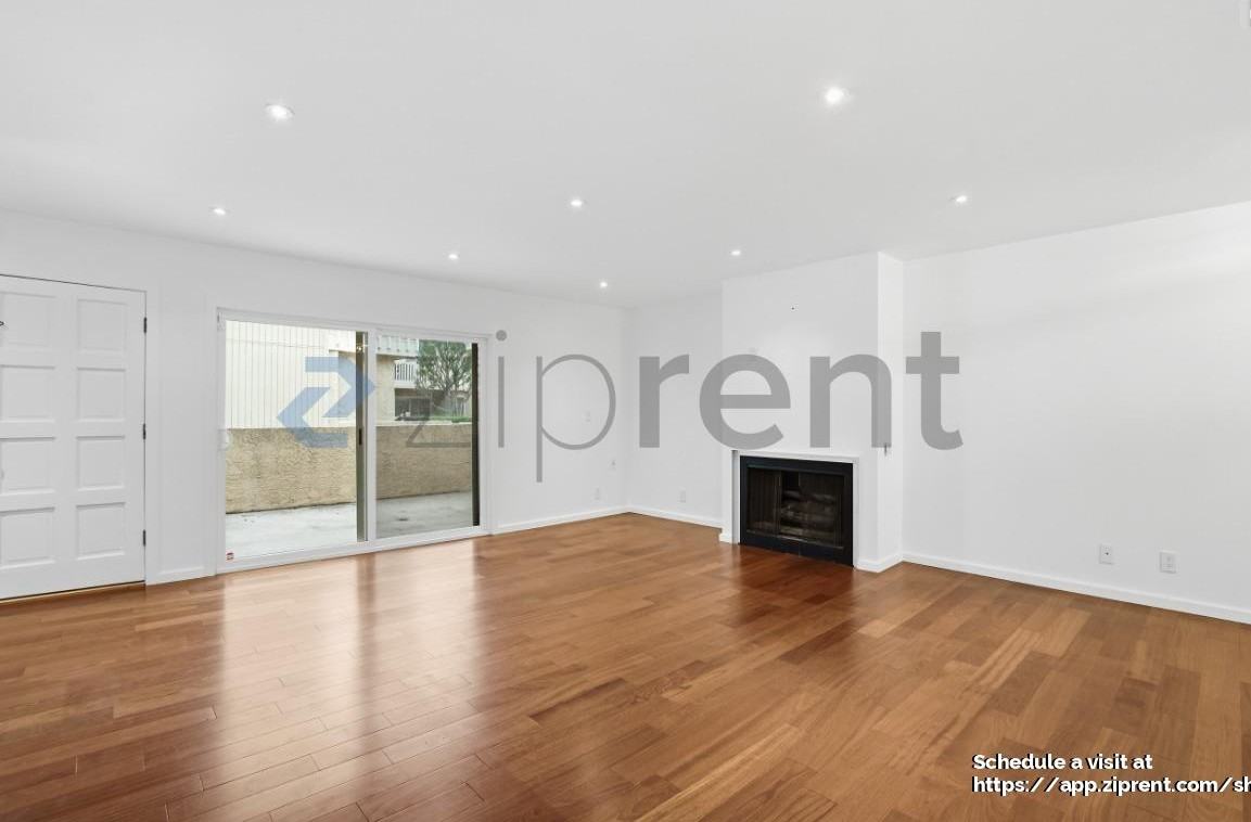 1200 Opal St #22 - Photo 6 of 39