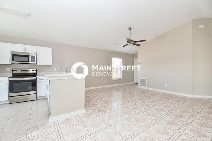 1639 Ridge Pointe Dr - Photo 5 of 17