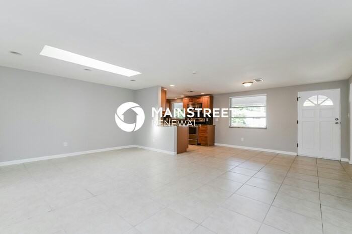 2652 White Sands Dr - Photo 4 of 16