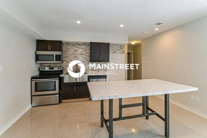 4815 Beaconfield Cv - Photo 7 of 17