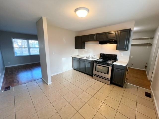 3931 Arquette Dr - Photo 5 of 10