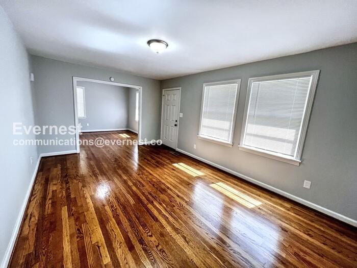 412 5th Way - Photo 5 of 19