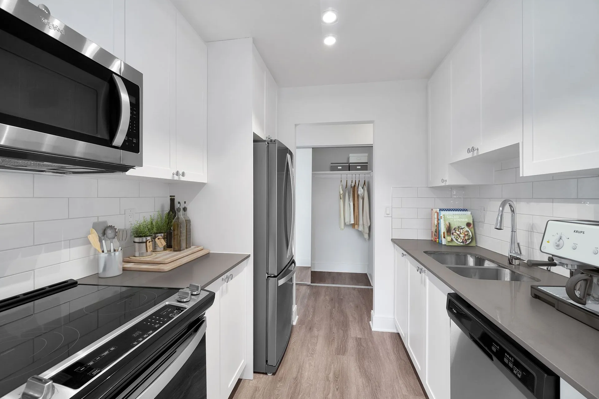 3205 Wetherby Rd - Photo 7 of 20