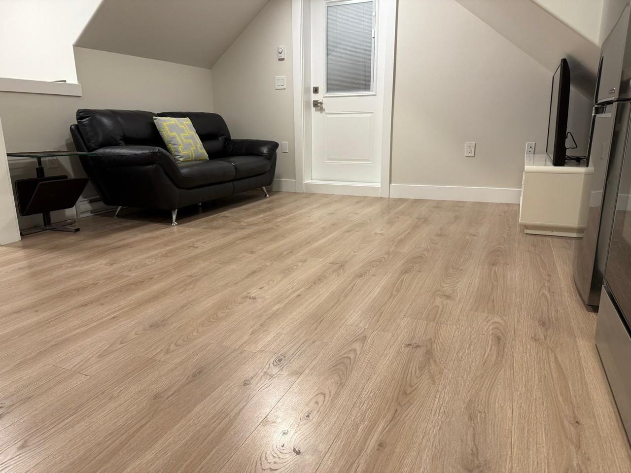 414 E 56th Ave - Photo 6 of 9