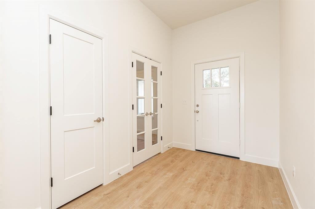 127 Willow Grove Ln - Photo 3 of 20