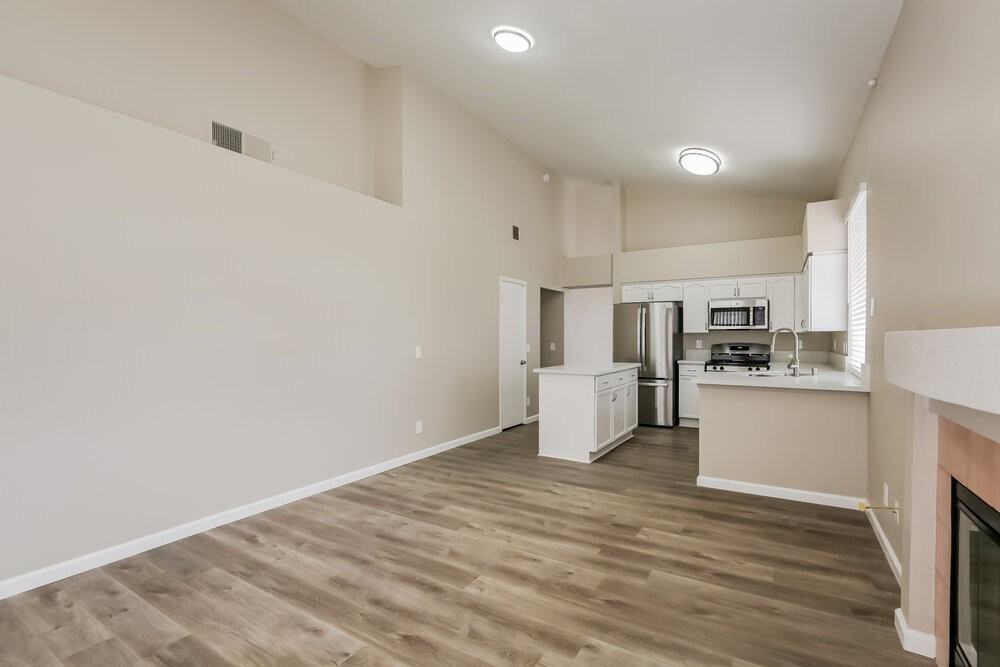 1945 Curio Dr - Photo 7 of 16