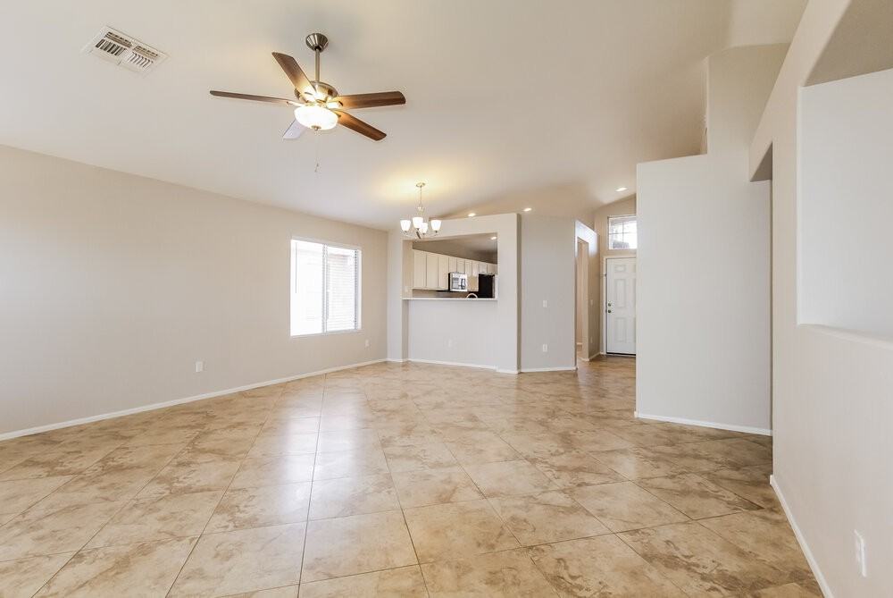 10435 W Medlock Dr - Photo 4 of 16