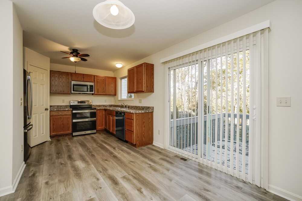 7560 Maple Trunk Dr - Photo 6 of 18