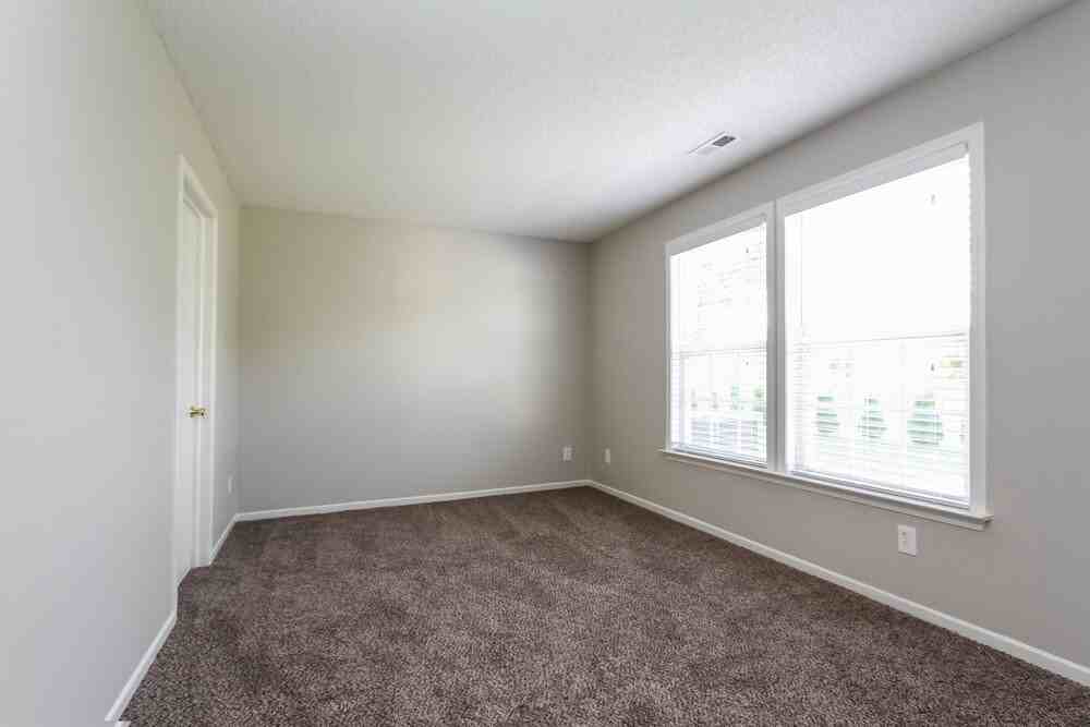 728 Adagio Dr - Photo 7 of 15