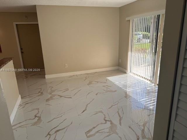 425 Nw 210th St #101 - Photo 6 of 26