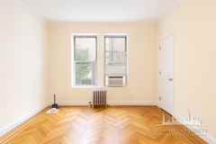 117 W 13th St #35 - Photo 1 of 1