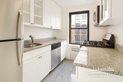145 4th Ave #9F - Photo 1 of 1