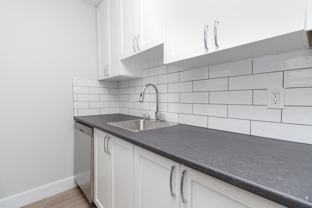 Alderwood Place Apartments - Photo 1 of 1