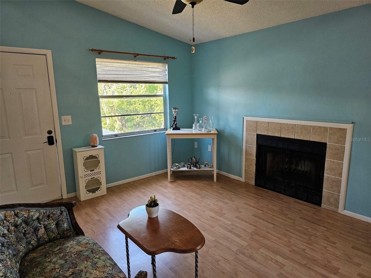 3774 59th Ave W #3774 - Photo 3 of 32