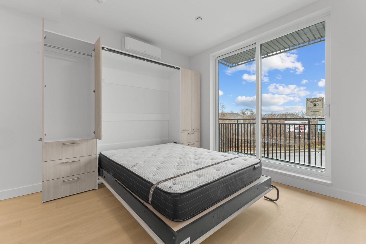 6037 Boulevard De Maisonneuve Ouest #109 - Photo 6 of 13