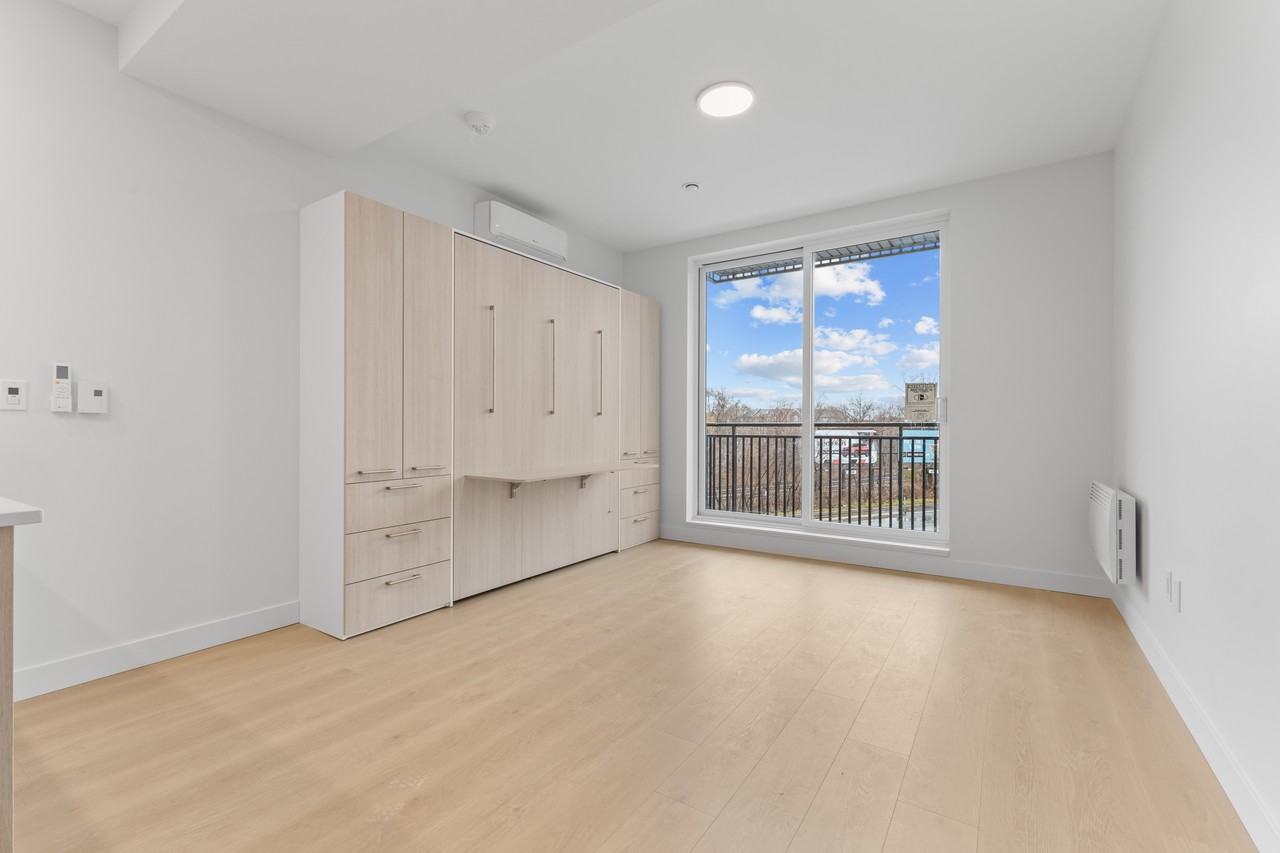 6037 Boulevard De Maisonneuve Ouest #109 - Photo 5 of 13