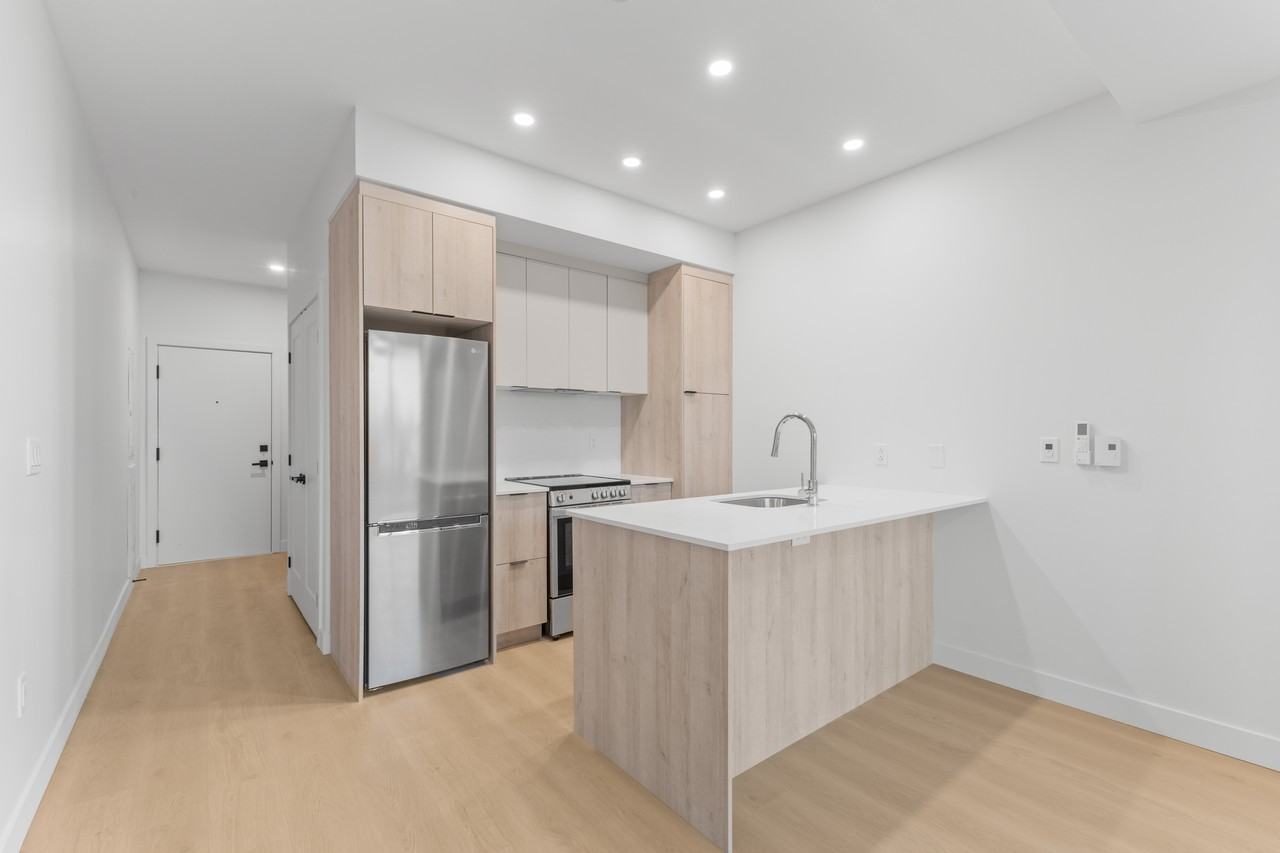 6037 Boulevard De Maisonneuve Ouest #109 - Photo 4 of 13