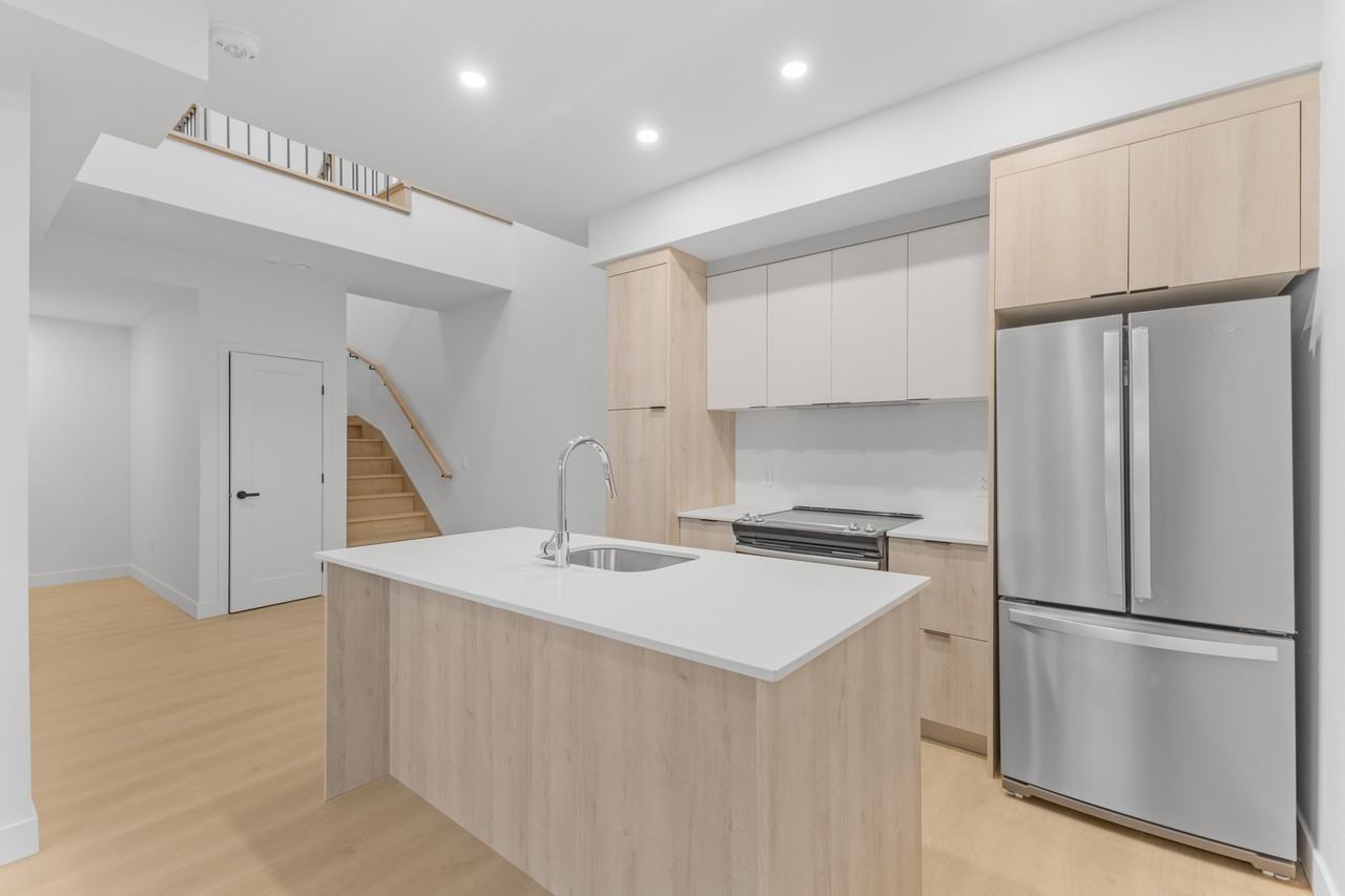 6037 Boulevard De Maisonneuve Ouest #313 - Photo 4 of 12