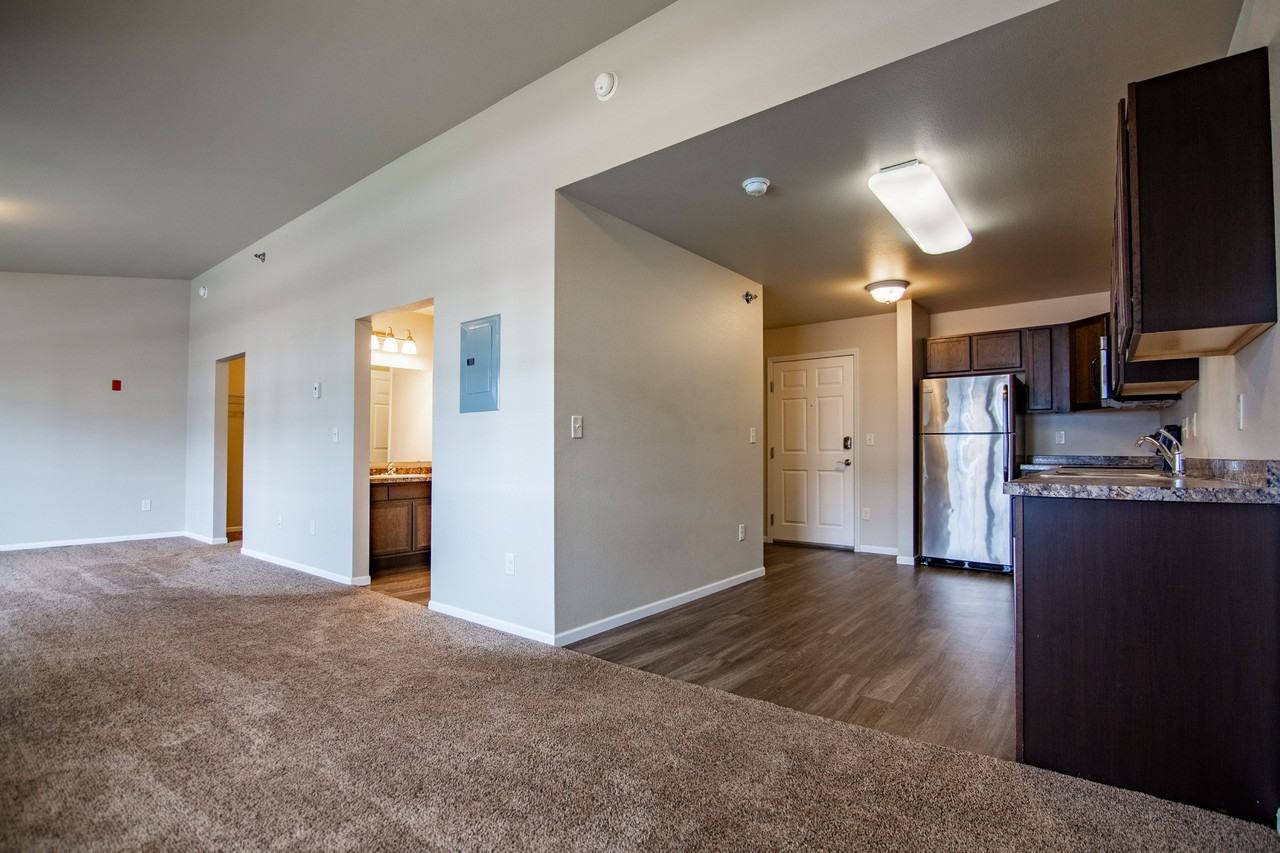 Creekside at Osgood Apartments - Photo 2 of 25