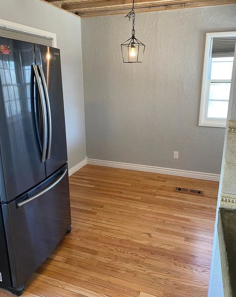 10 N Mayfield St - Photo 6 of 12