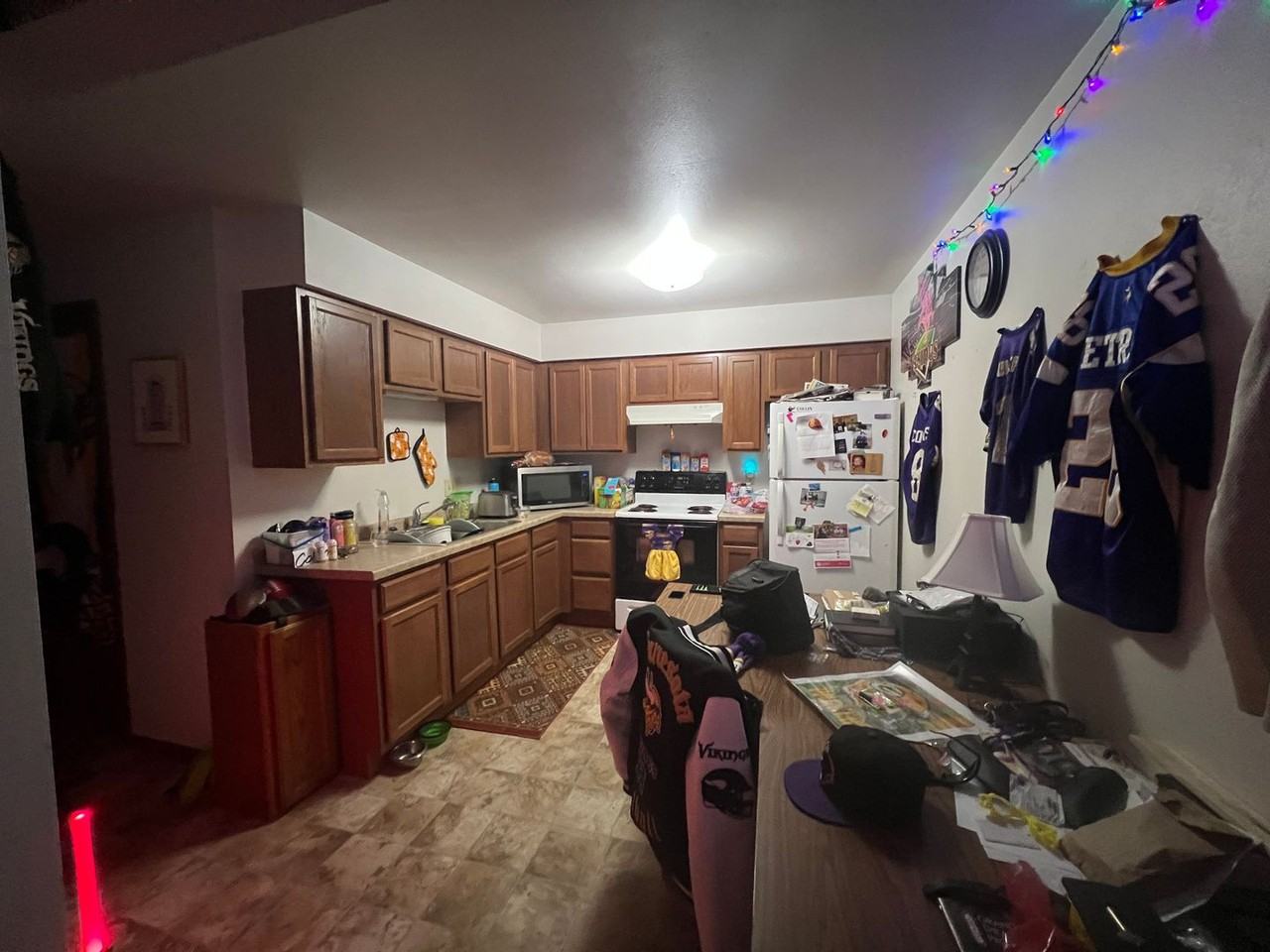 915 Genrich St - Photo 2 of 8