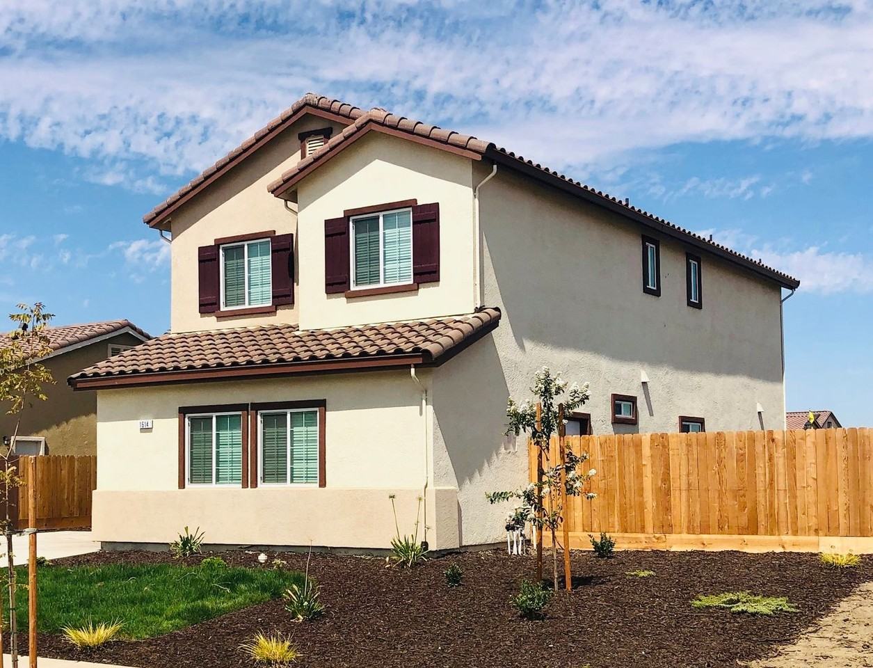 1614 Dodder Dr - Photo 3 of 17