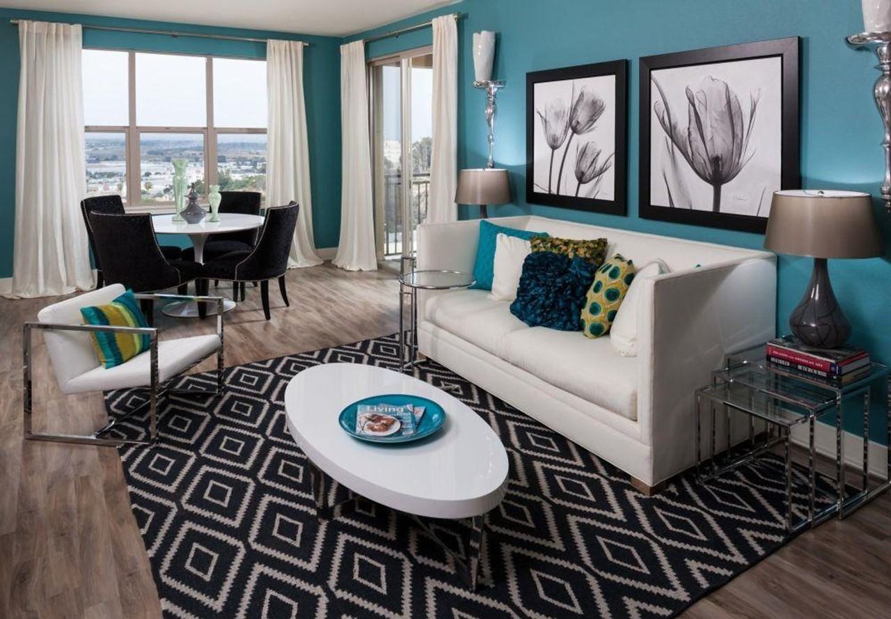 5945 Linda Vista Rd #1266146P - Photo 3 of 11