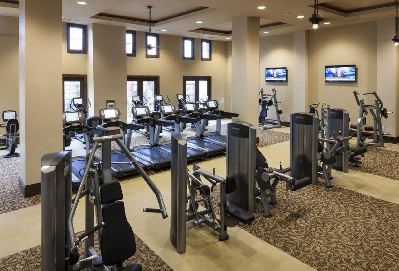 5945 Linda Vista Rd #1266146P - Photo 7 of 11