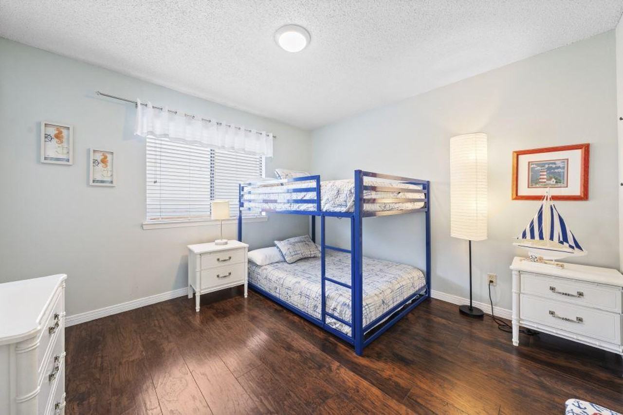 25925 Canal Rd #1340104P - Photo 7 of 23