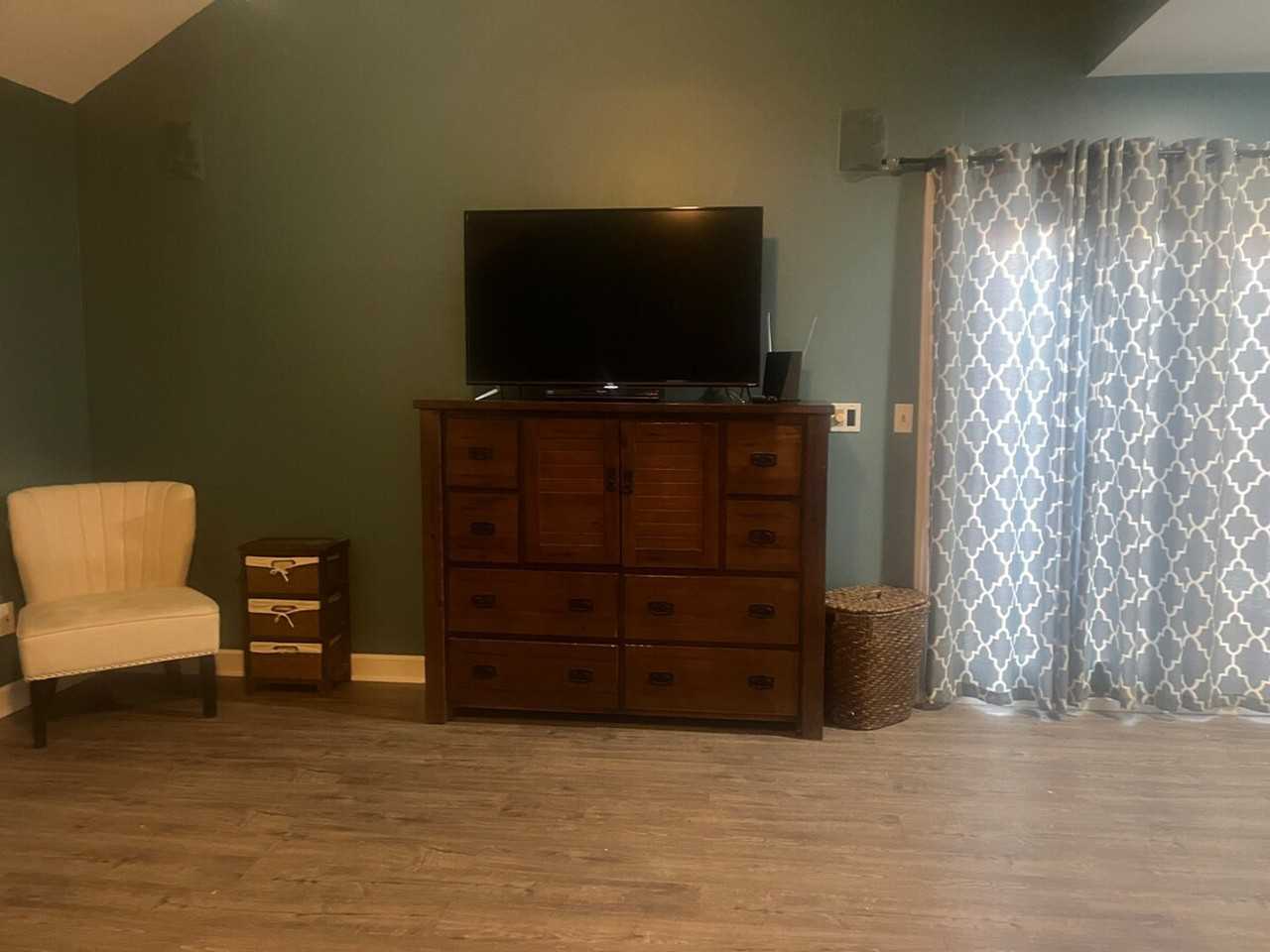 47 Arabian Dr #1359003P - Photo 3 of 23