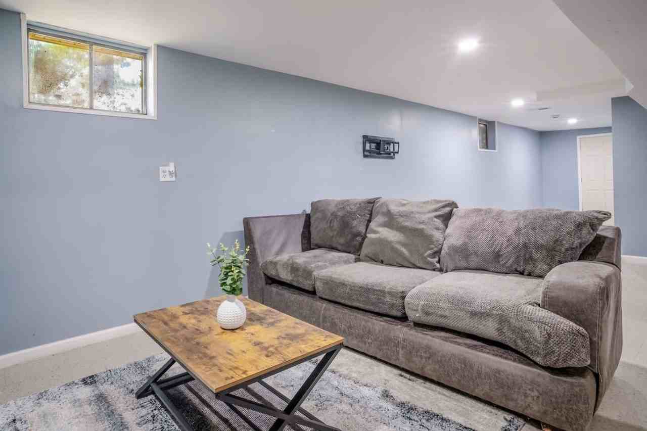 176 E Grand Ave #1374786P - Photo 3 of 42