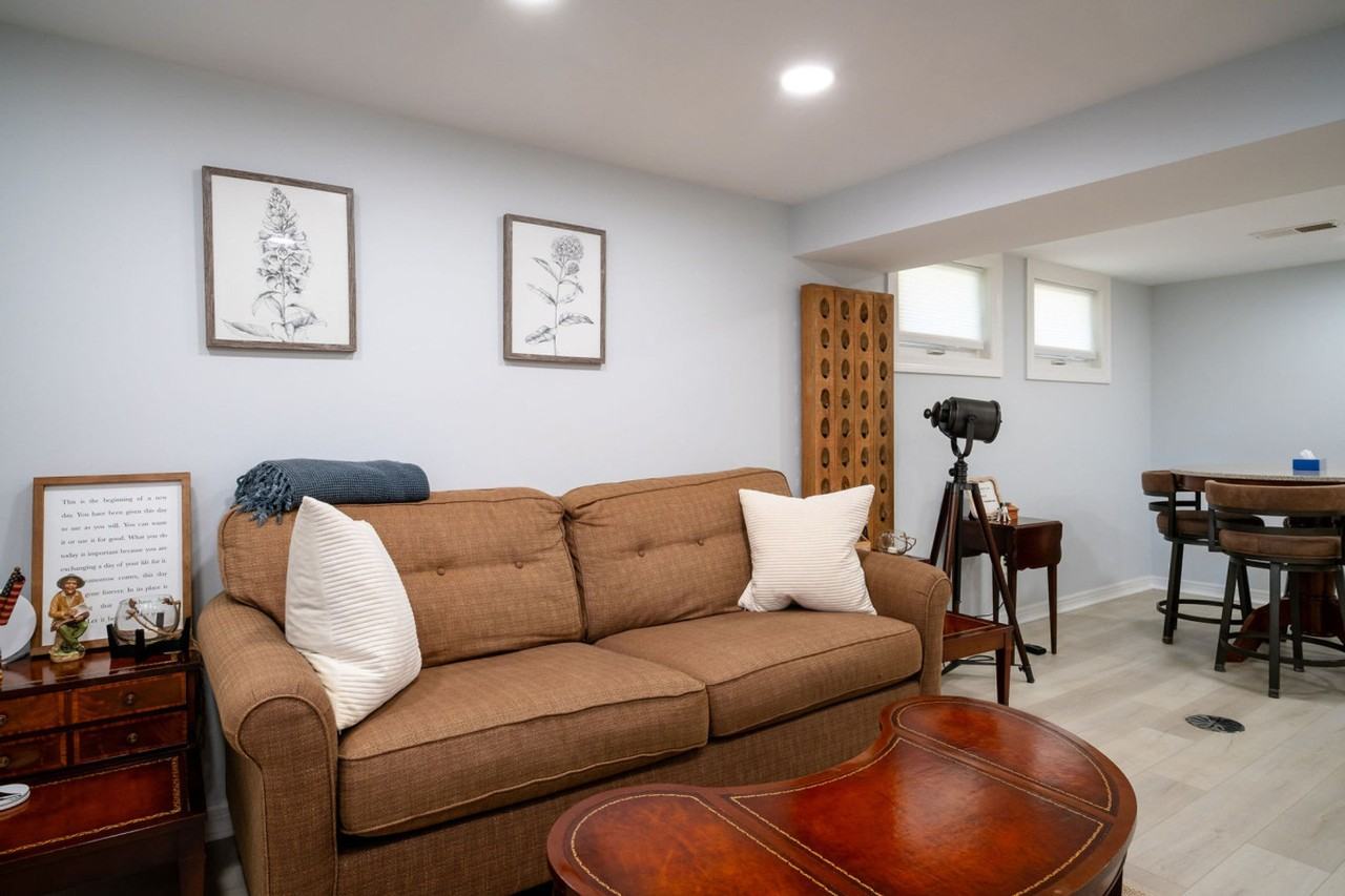 525 Circle Dr #1374784P - Photo 2 of 50