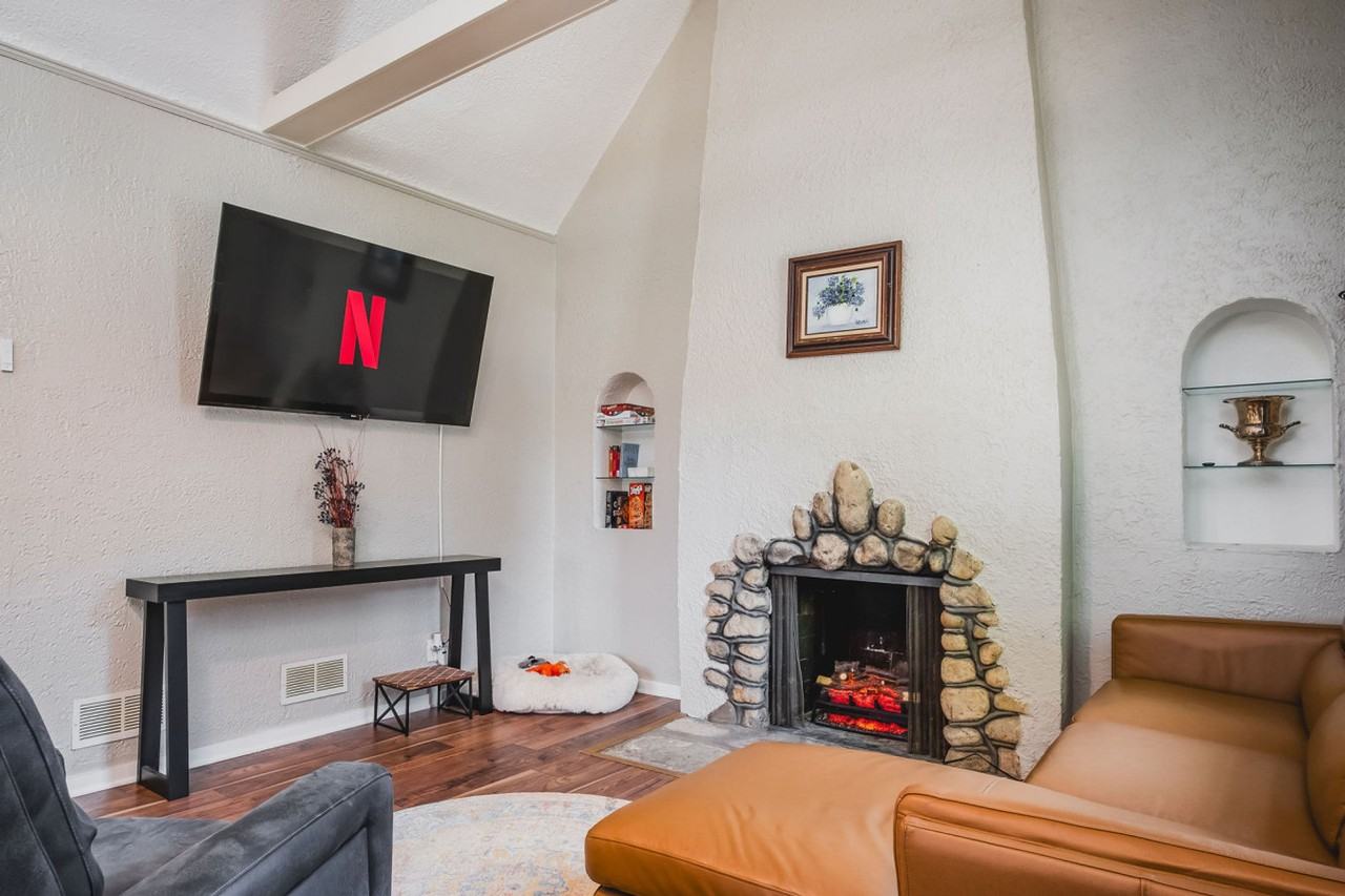 40608 102nd Pl #1374783P - Photo 2 of 40