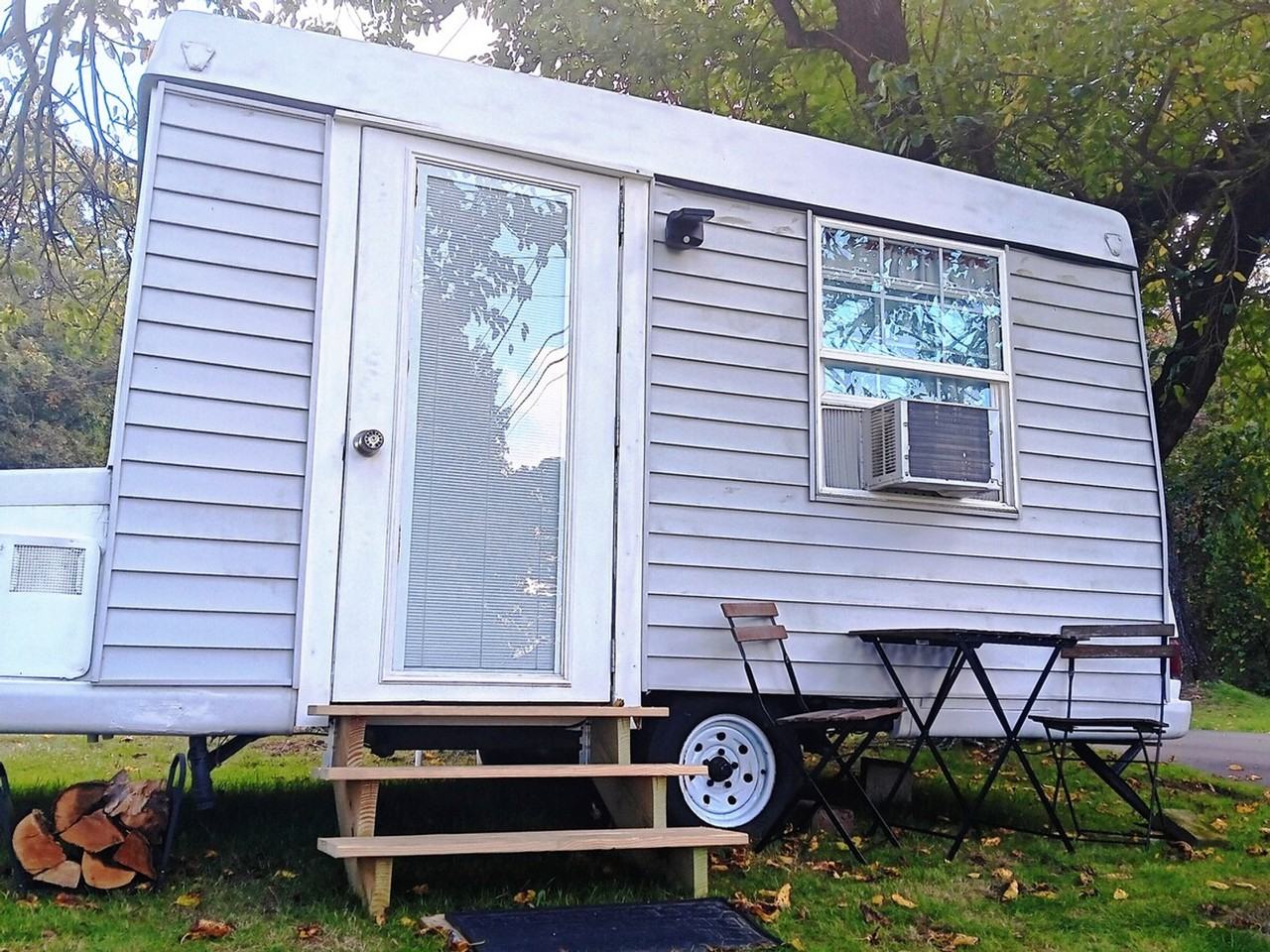 80 Perkins Ave #1373627P - Photo 3 of 15