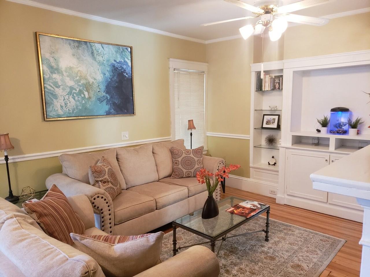 21 Case Ave #1373628P - Photo 2 of 25