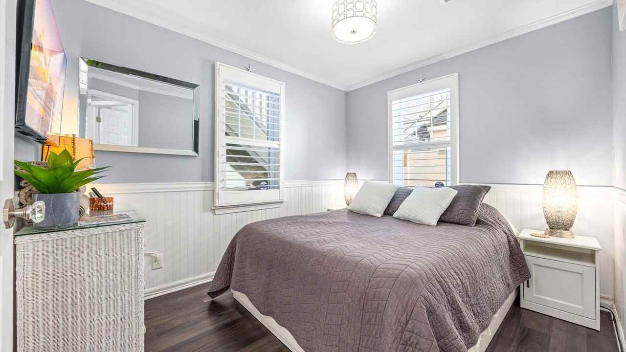 816 Saint James Pl #1377380P - Photo 7 of 26