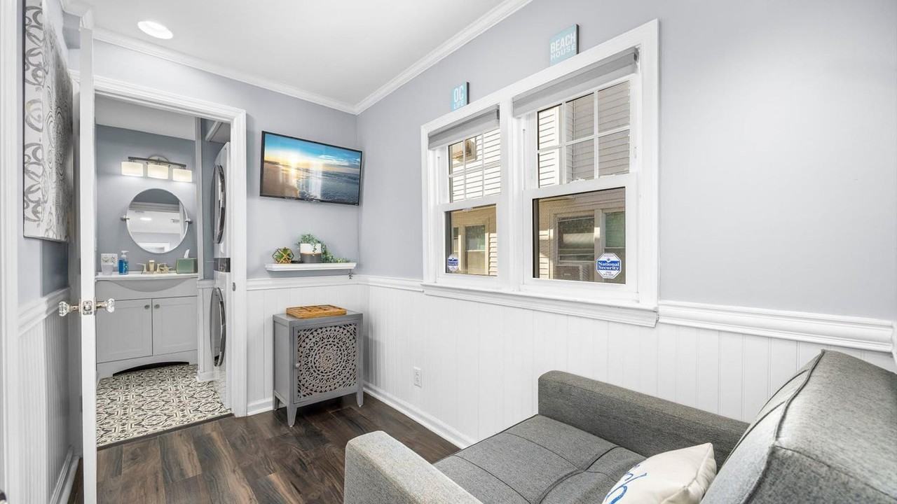 816 Saint James Pl #1377380P - Photo 7 of 23