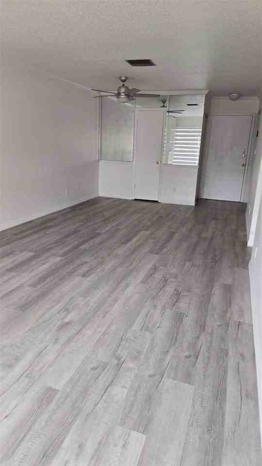 4606 W Gray St #204 - Photo 2 of 9