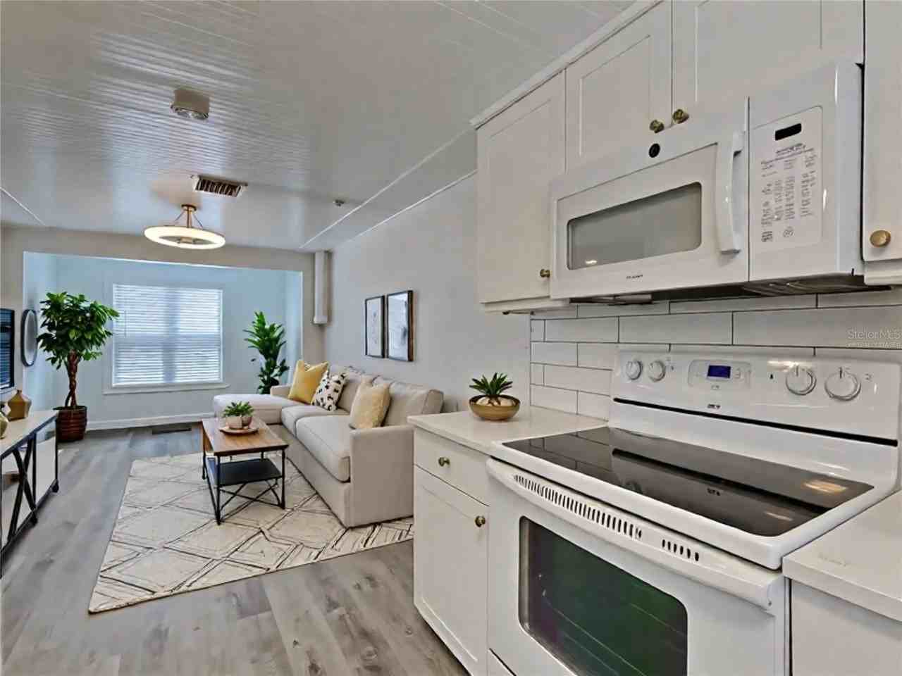 4810 2nd Ave N #E - Photo 5 of 25